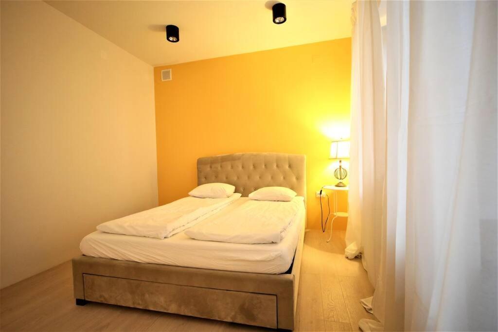 Lovely Two Bedroom In The Old Town Riga Eksteriør billede